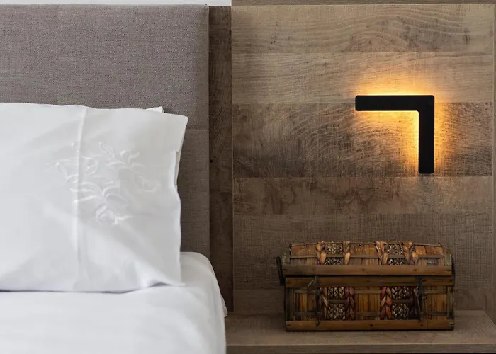 Balliu Lejlighed Triovasálos